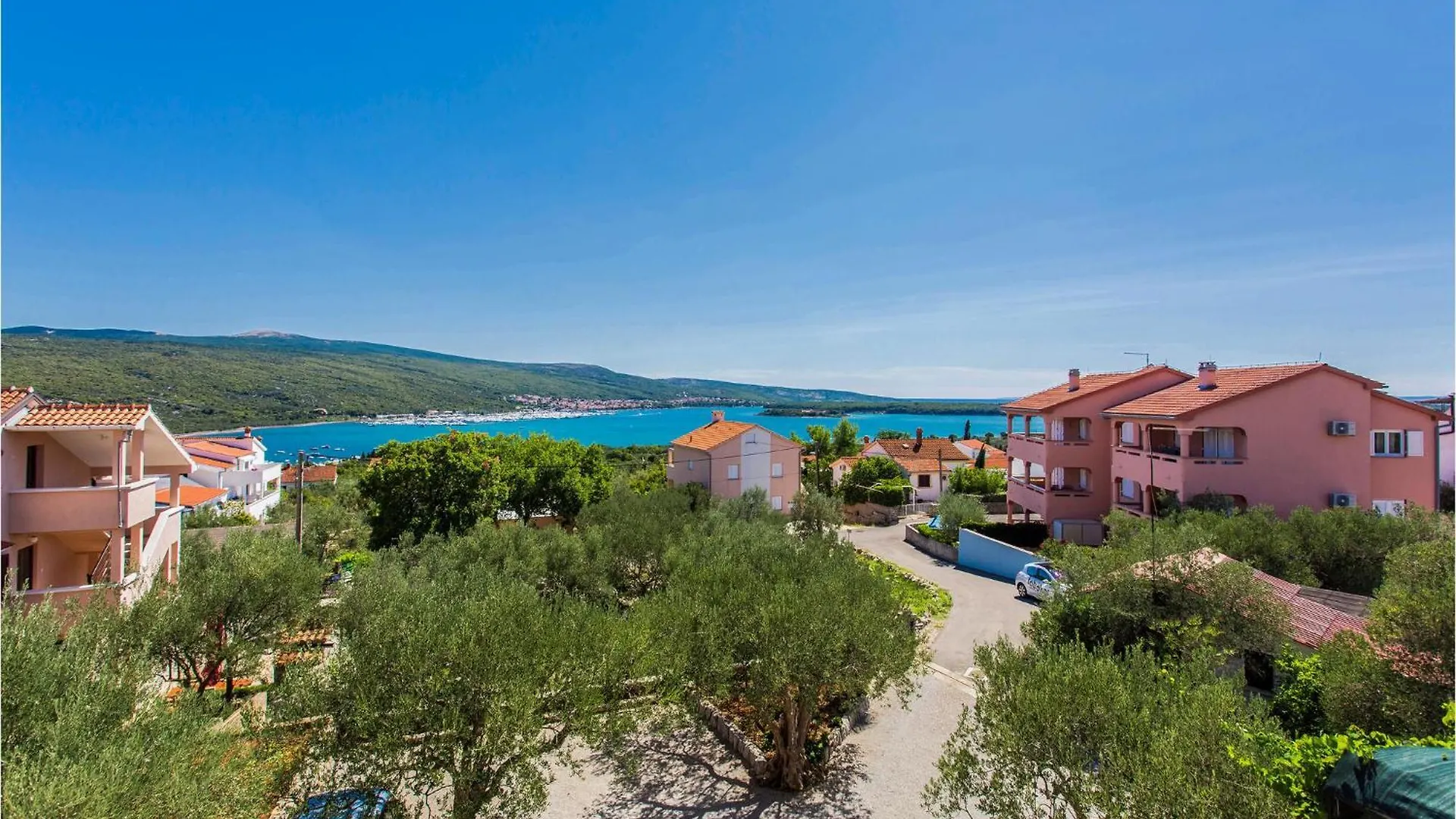 1 Bedroom Stunning Apartment In Kornic Croatia